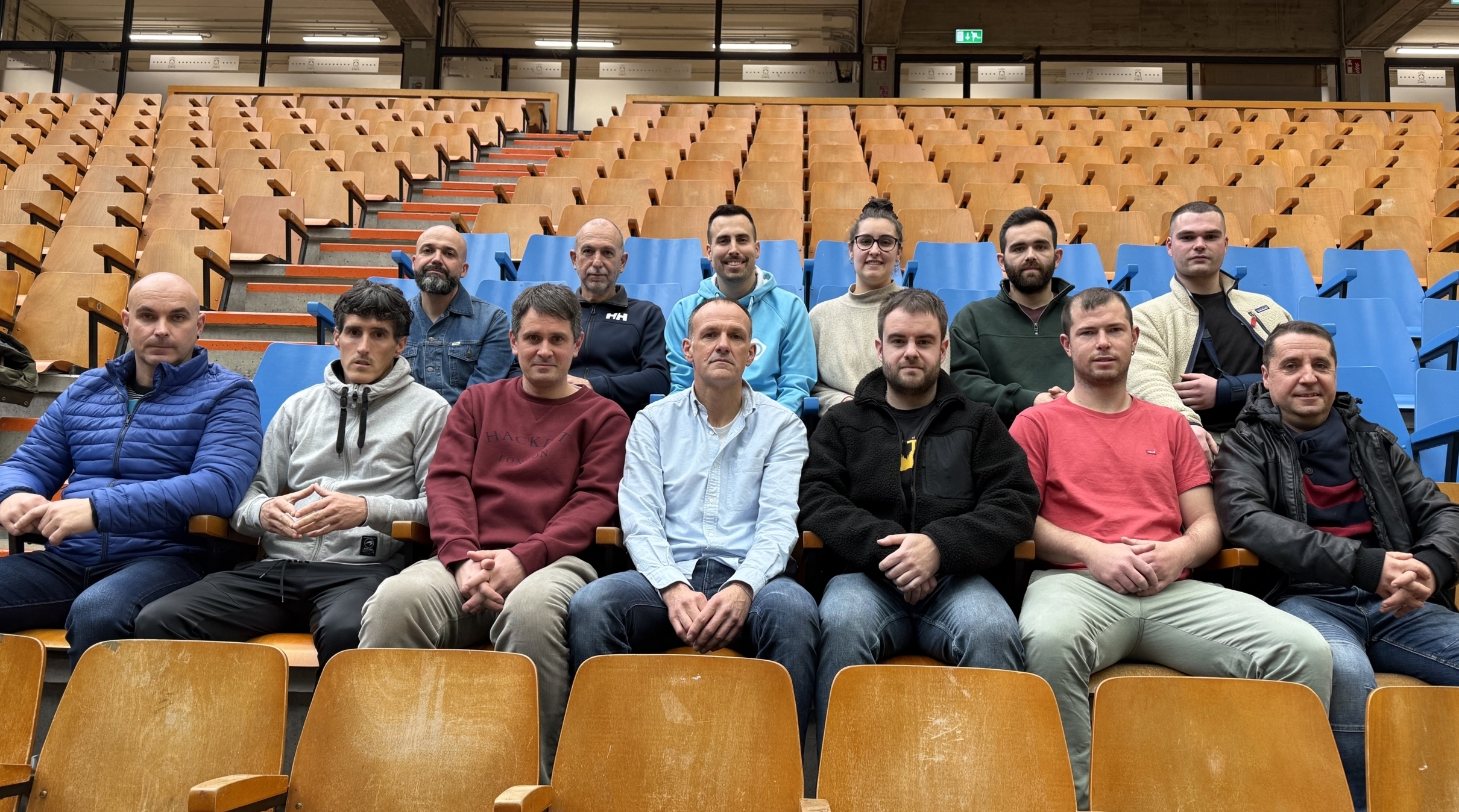 Pelota Pro Ligak epaileekin bilera teknikoa egin du