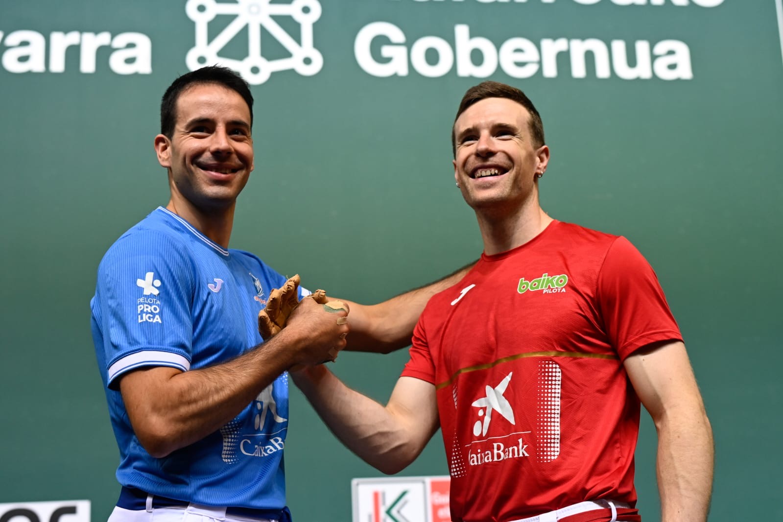 Artola y Darío buscarán su primera txapela el domingo